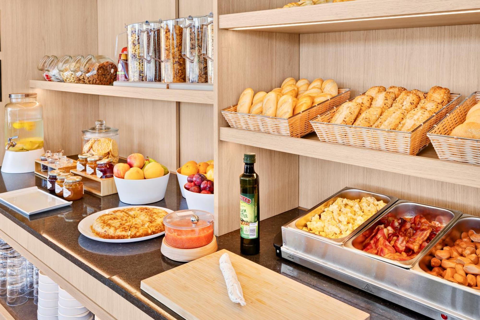 B&B Hotel Madrid Tres Cantos Dış mekan fotoğraf